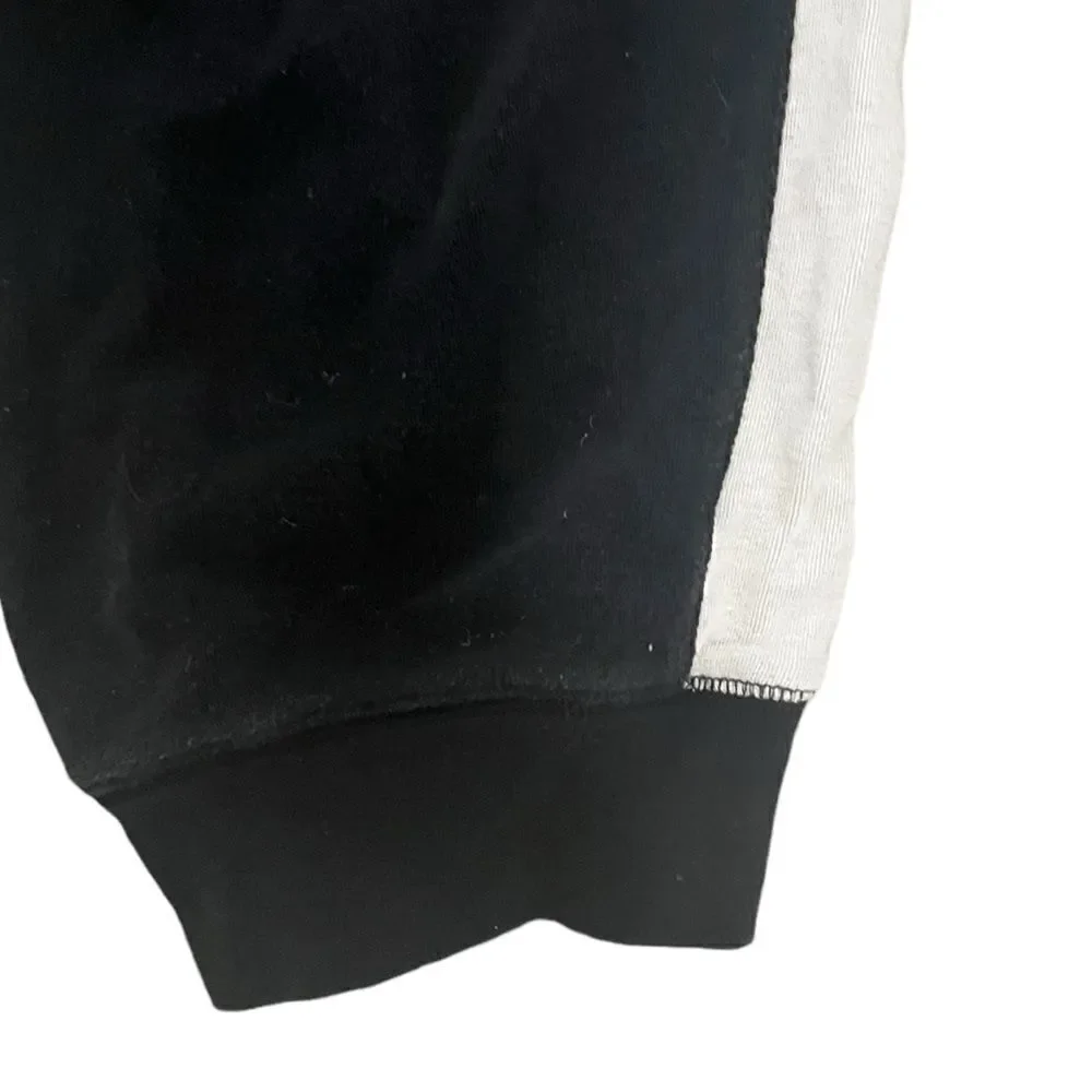 Nike jogger capris